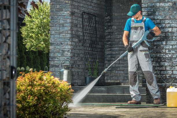 Professional Pressure Washing Services in Moville, IA